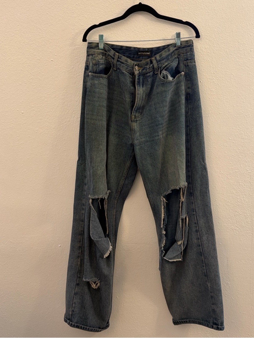 PrettyLittleThing Distressed Denim